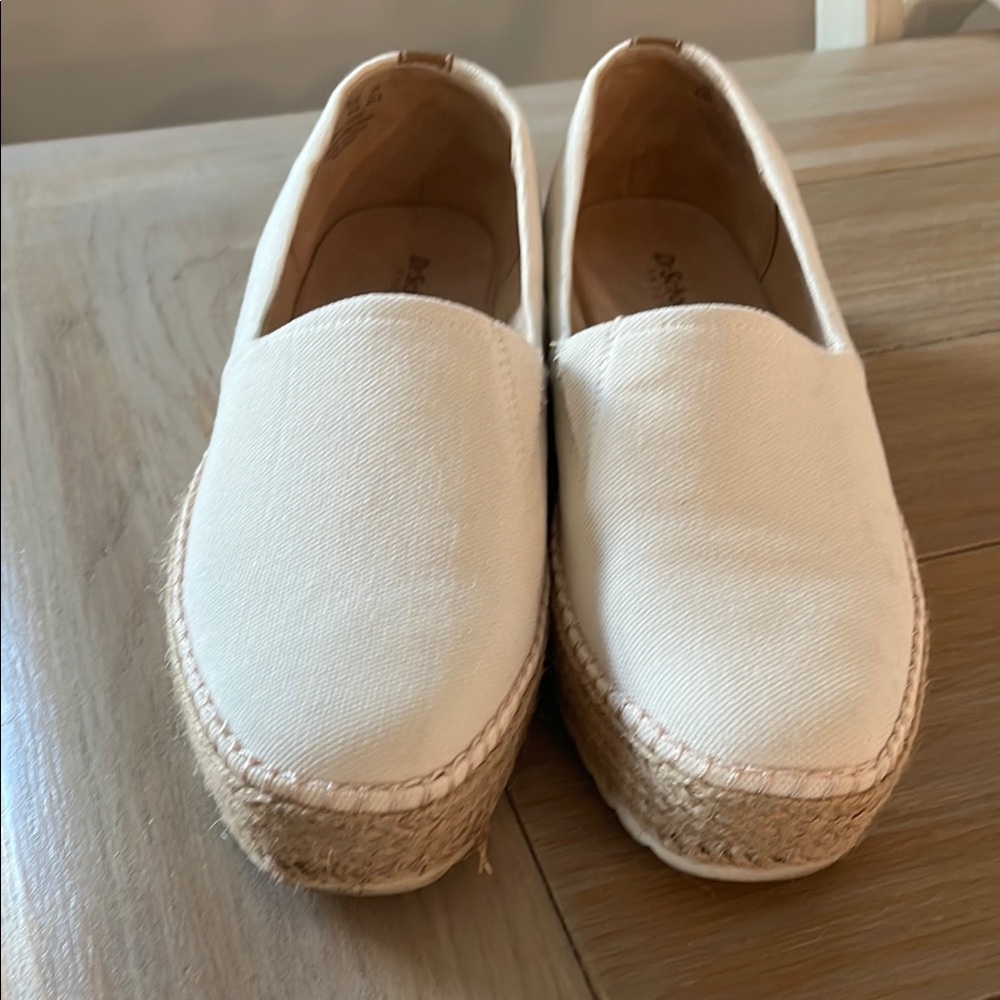 Dr. Scholl's Cream Espadrilles Slip-On Shoes